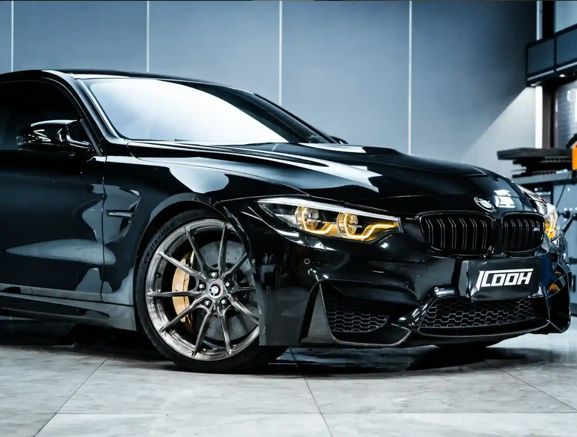 BMW M4 F82 Фото 1